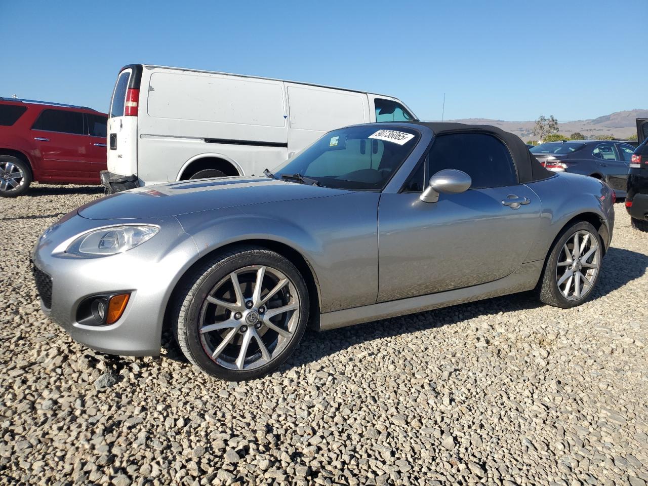 MAZDA MX-5 MIATA 2011