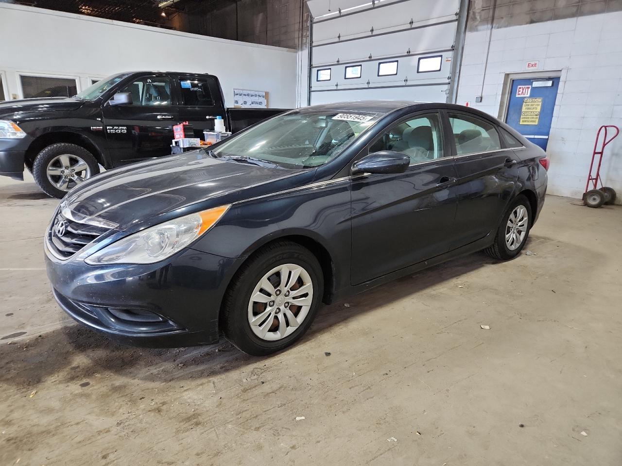 HYUNDAI SONATA GLS 2012