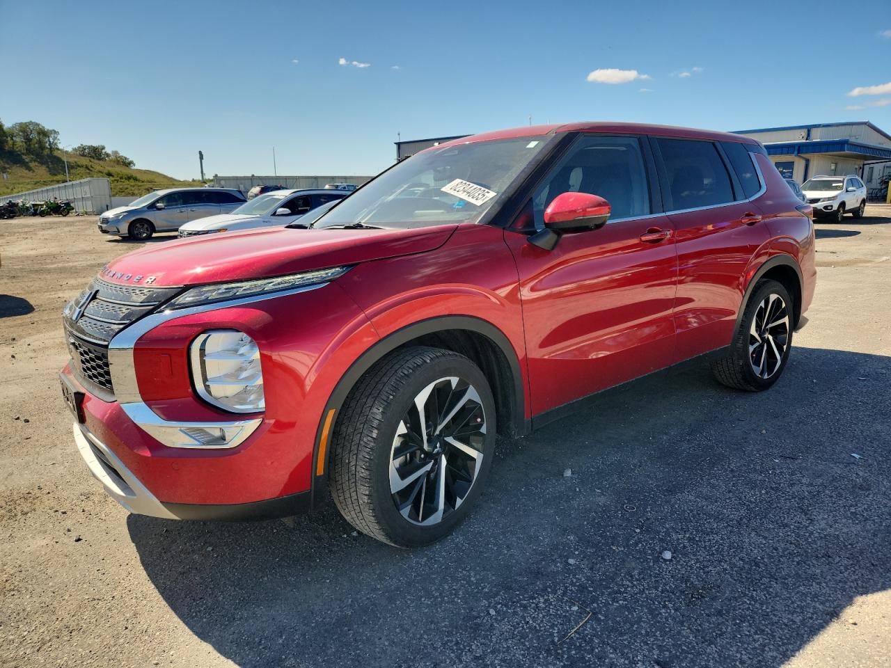 MITSUBISHI OUTLANDER 2024