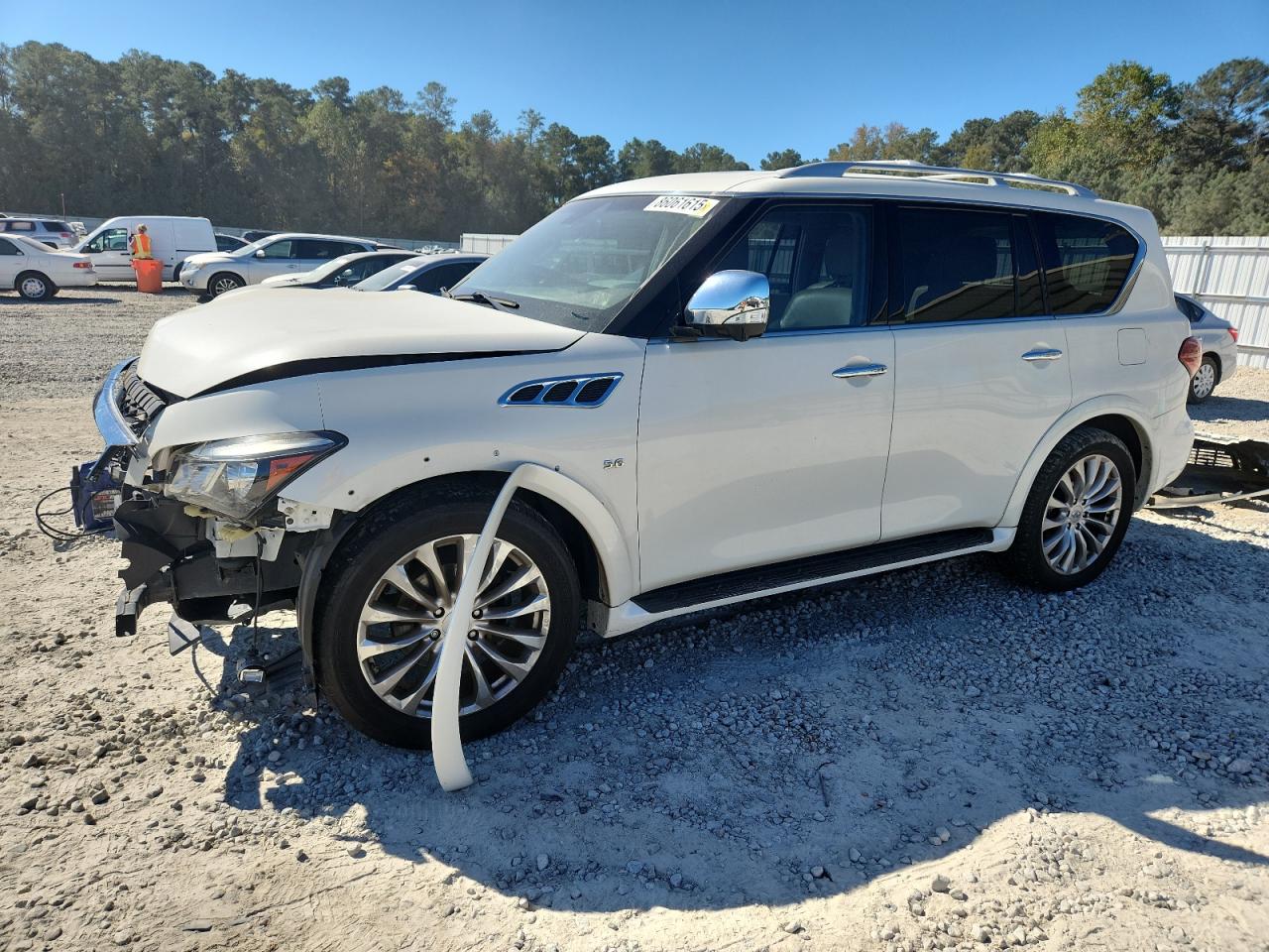 INFINITI QX80 2016