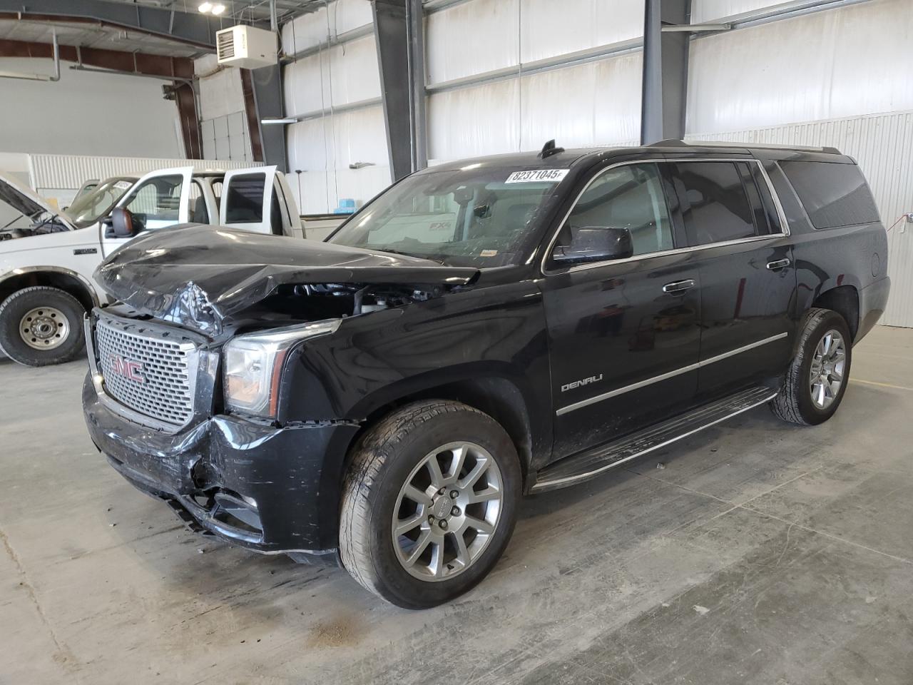 GMC YUKON XL D 2017