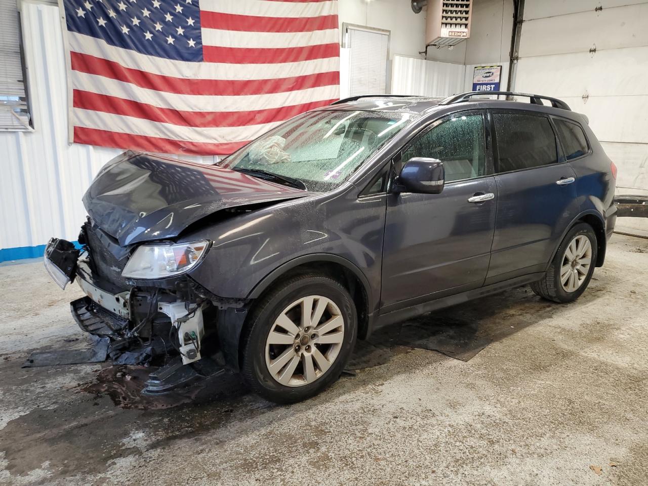 SUBARU TRIBECA LIMITED 2012