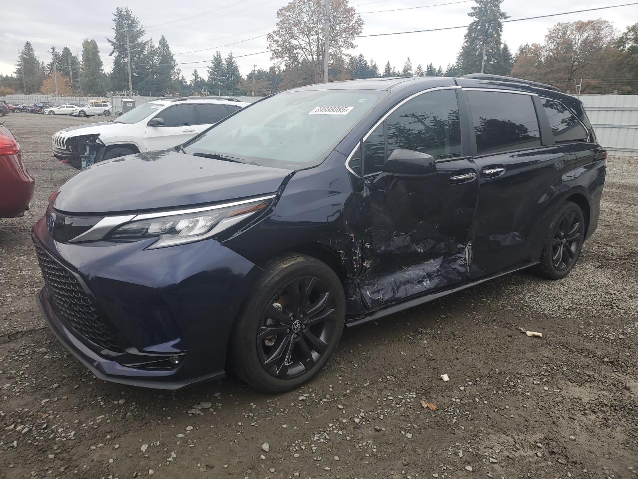 TOYOTA SIENNA XSE 2023