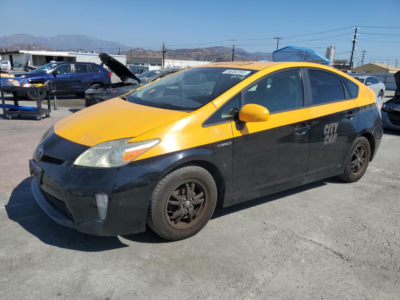 TOYOTA PRIUS 2015