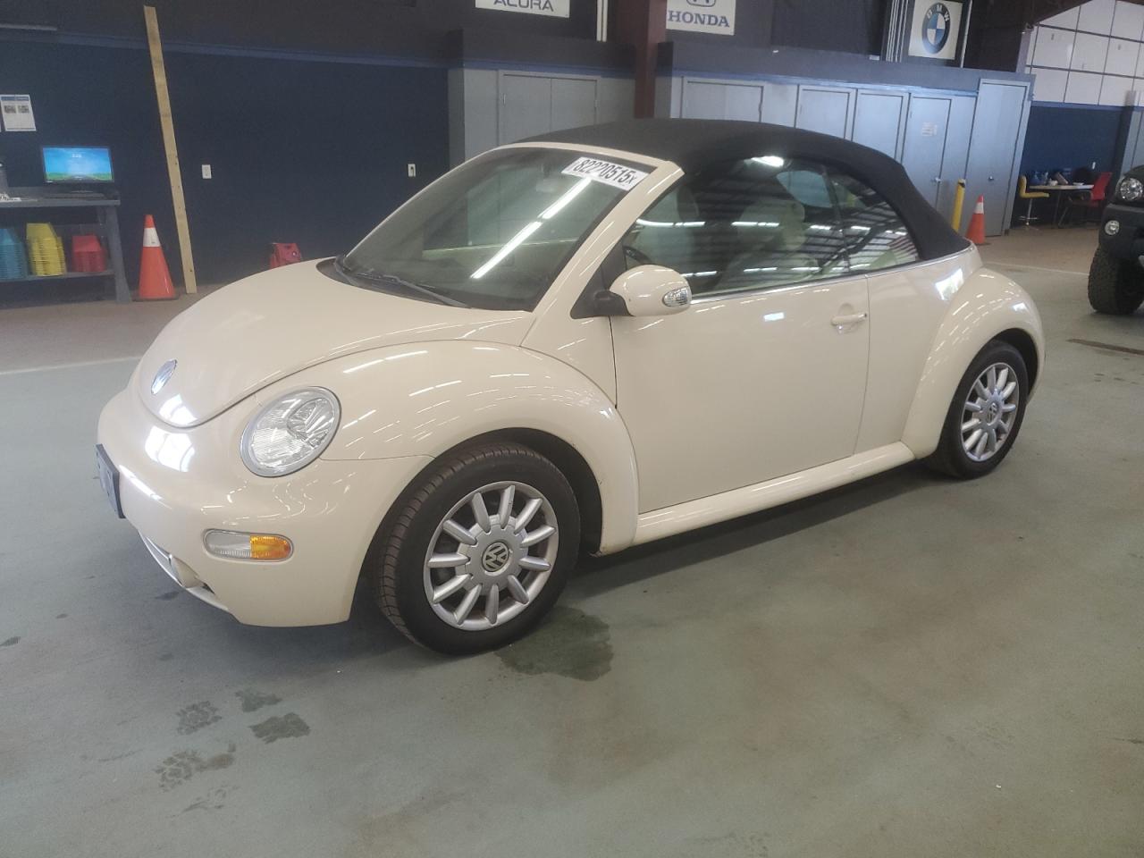 VOLKSWAGEN NEW BEETLE 2004