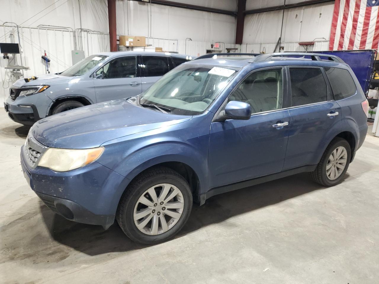SUBARU FORESTER 2012