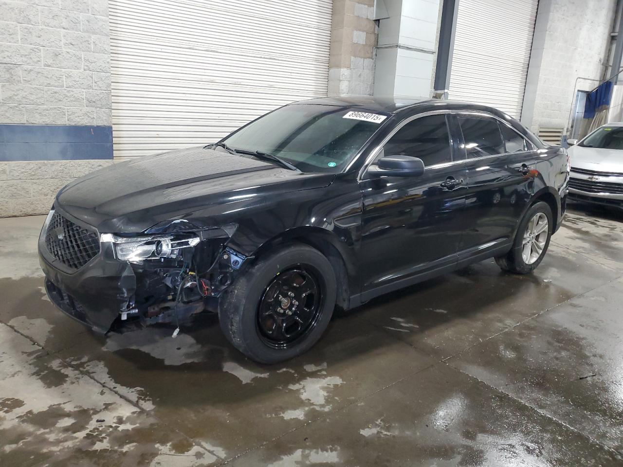 FORD TAURUS POL 2018