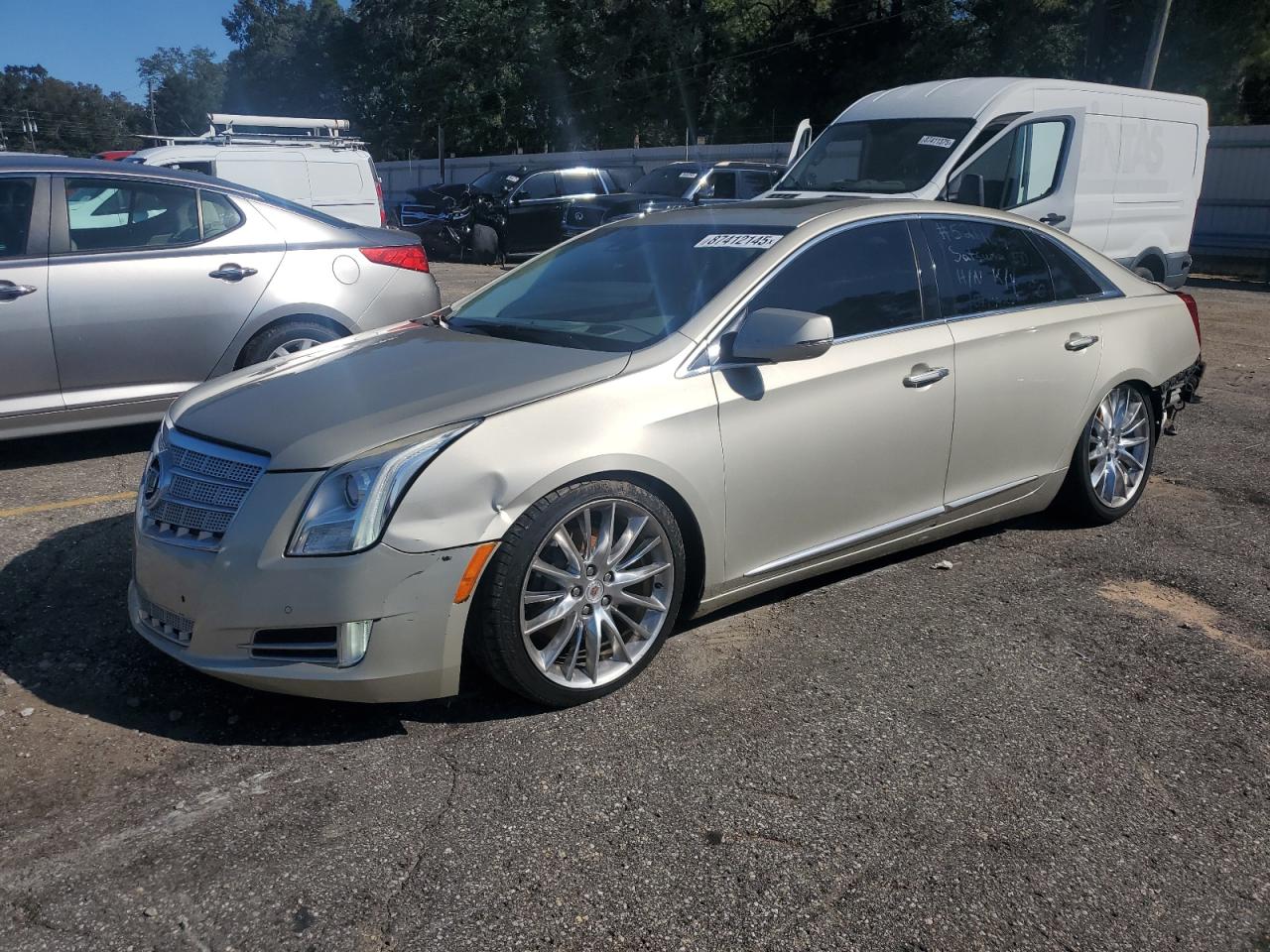 CADILLAC XTS PLATIN 2013