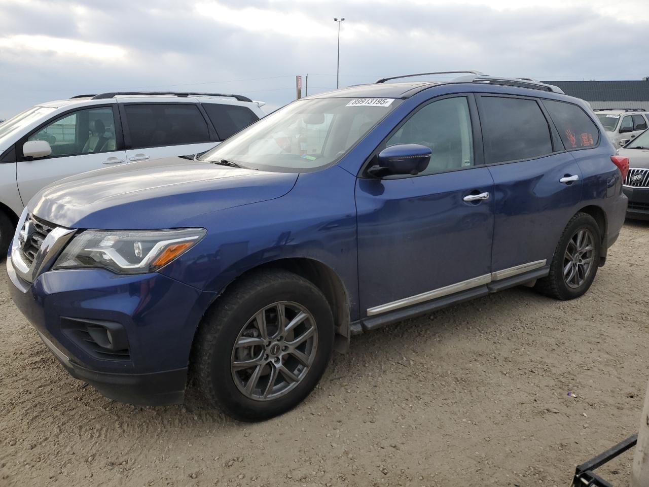 NISSAN PATHFINDER 2020