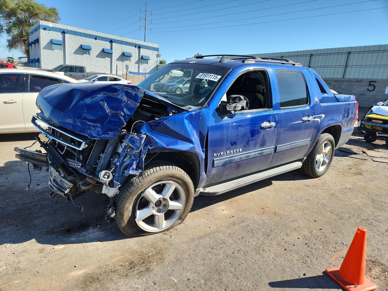 CHEVROLET AVALANCHE 2013