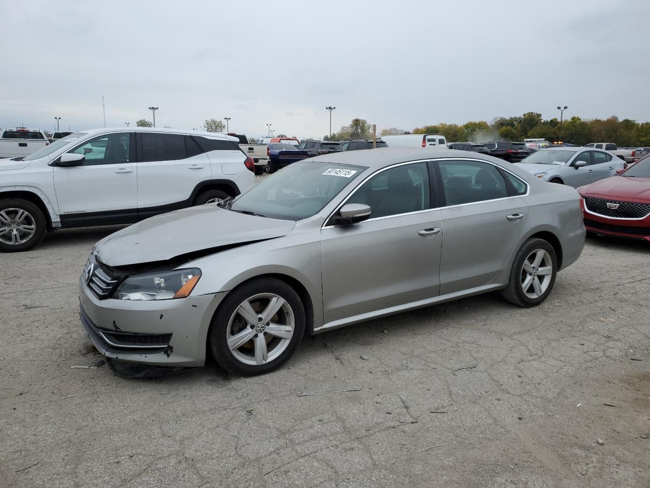 VOLKSWAGEN PASSAT SE 2014