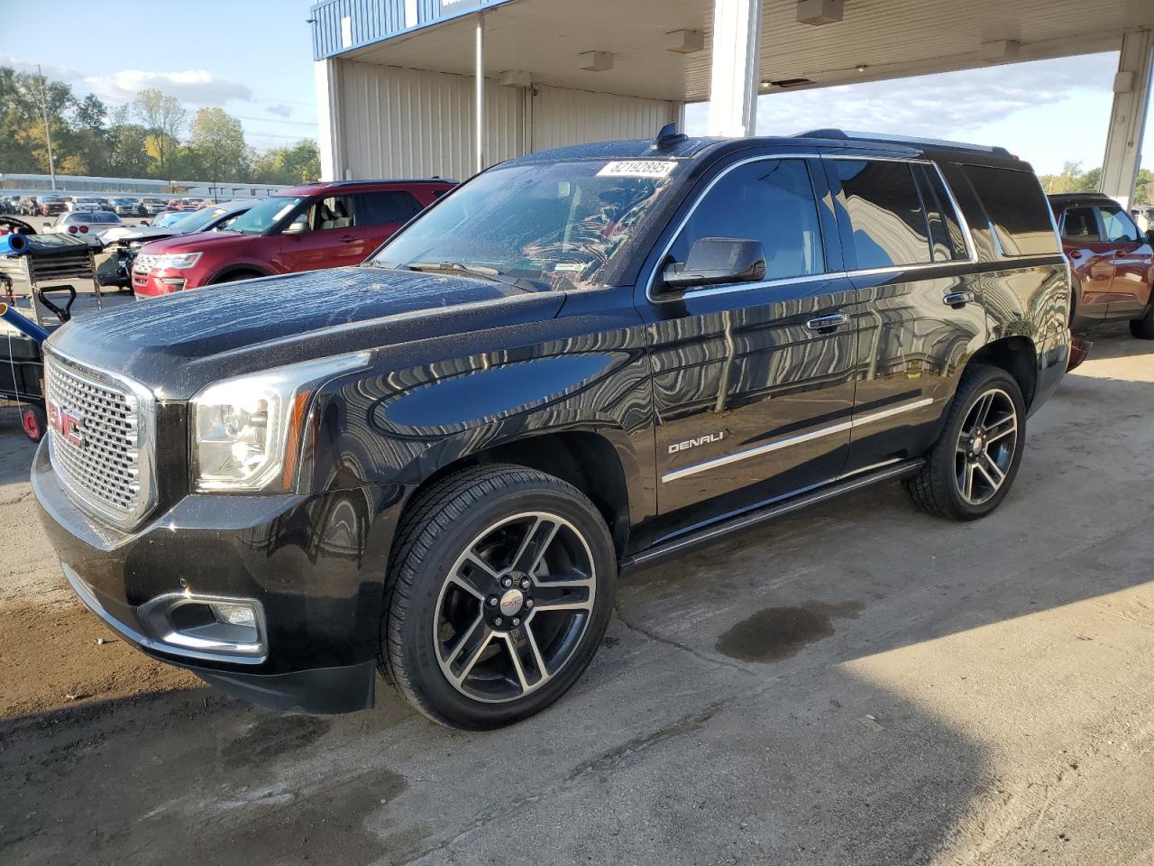 GMC YUKON SLE 2015