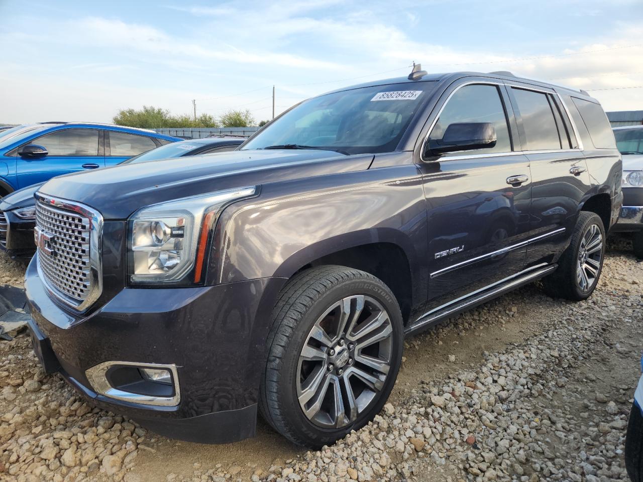 GMC YUKON DENA 2017