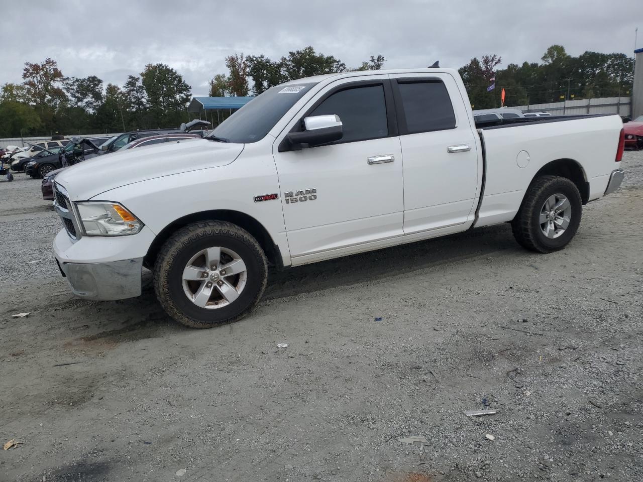 RAM 1500 SLT 2015