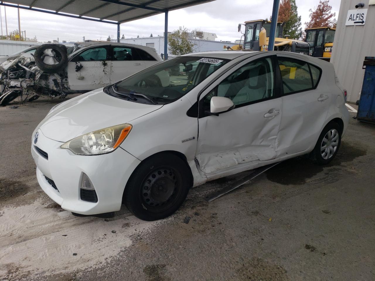 TOYOTA PRIUS C 2014