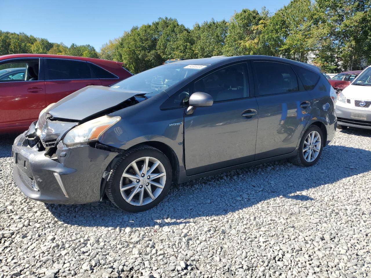 TOYOTA PRIUS V 2014