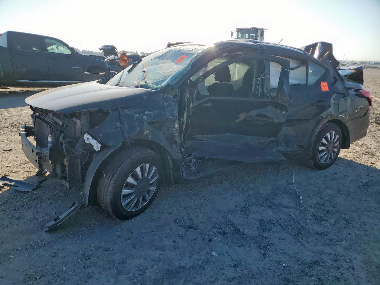 NISSAN VERSA S 2019