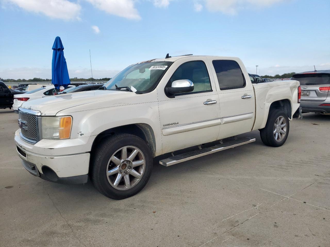 GMC SIERRA C15 2013