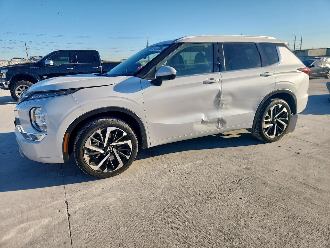 MITSUBISHI OUTLANDER SEL 2024