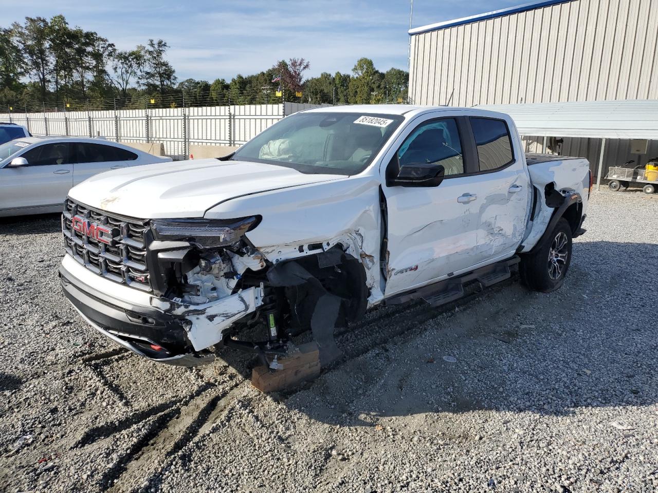 GMC CANYON AT4 2025