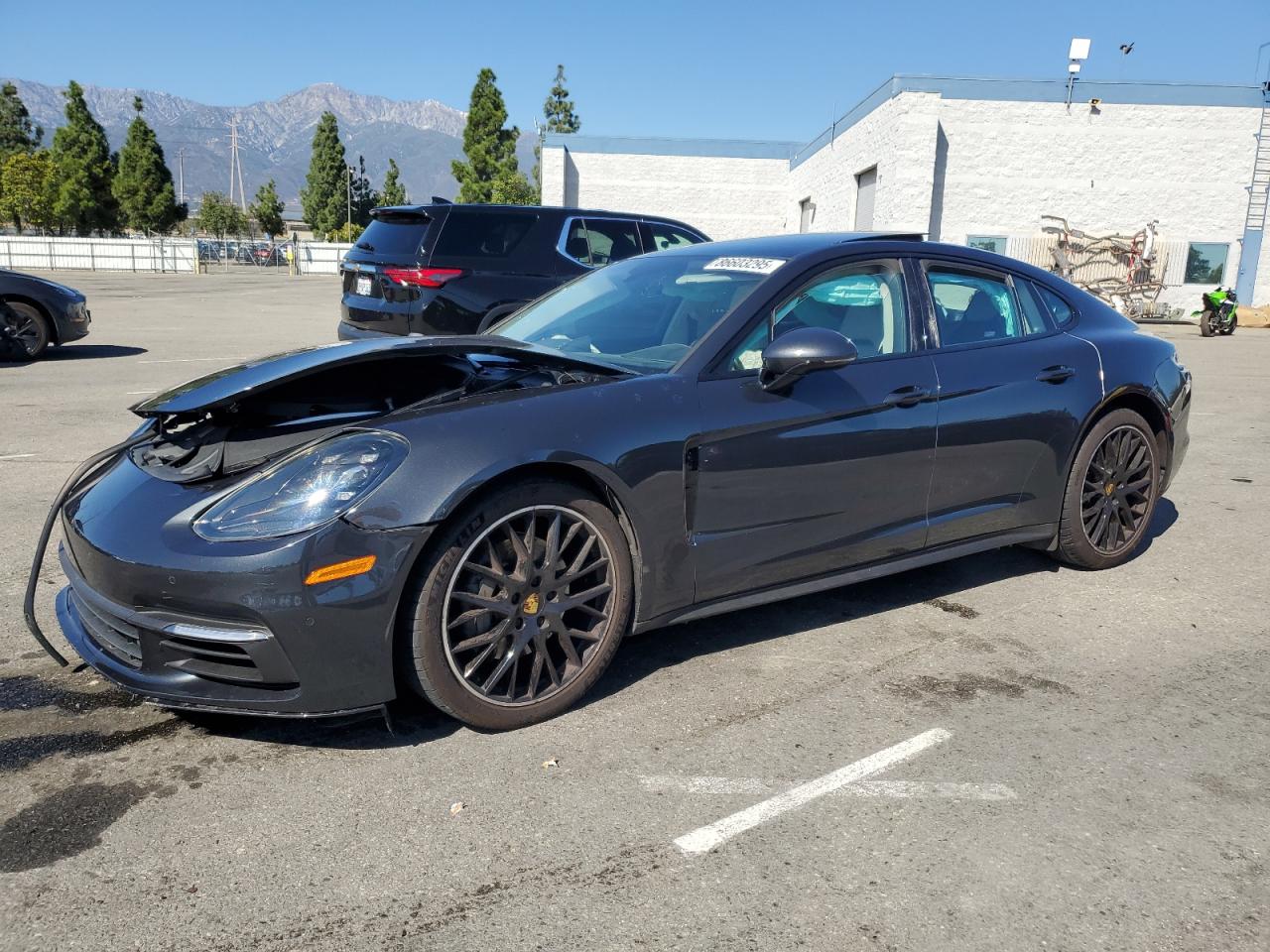 PORSCHE PANAMERA 4 2018