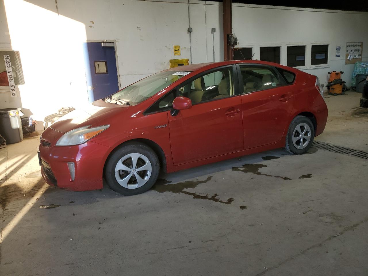 TOYOTA PRIUS 2013