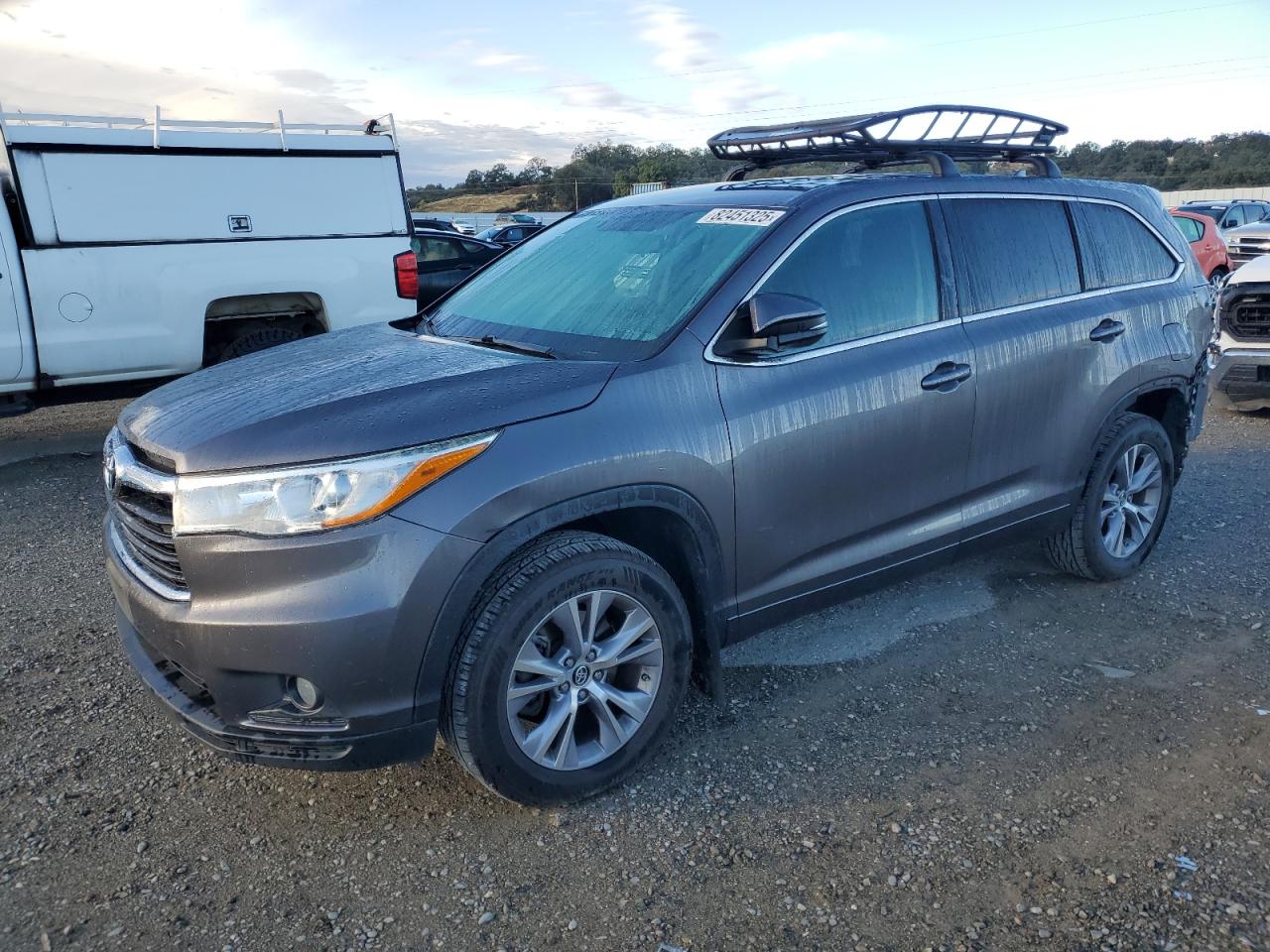 TOYOTA HIGHLANDER 2016