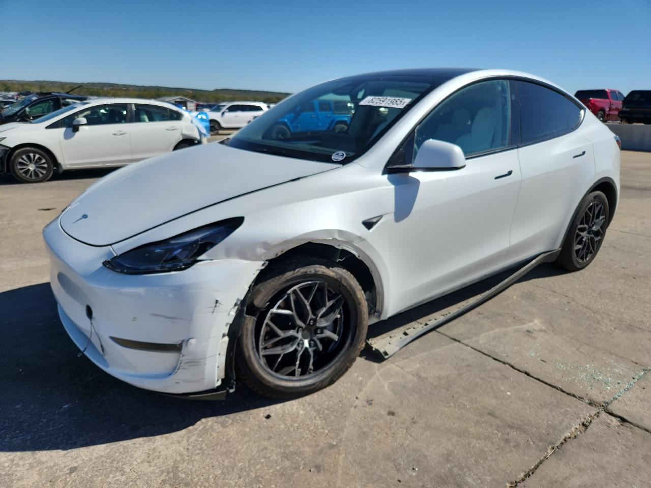 TESLA MODEL Y 2025