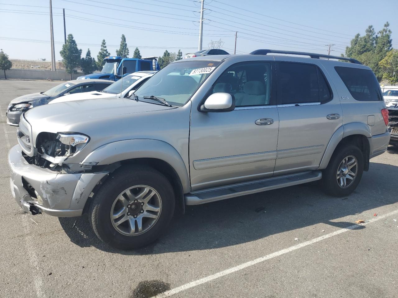 TOYOTA SEQUOIA SR 2004