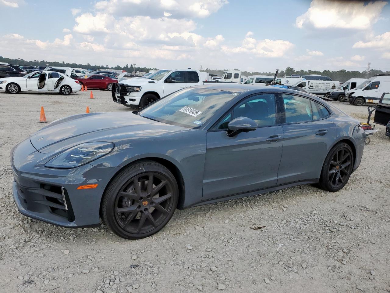 PORSCHE PANAMERA B 2025
