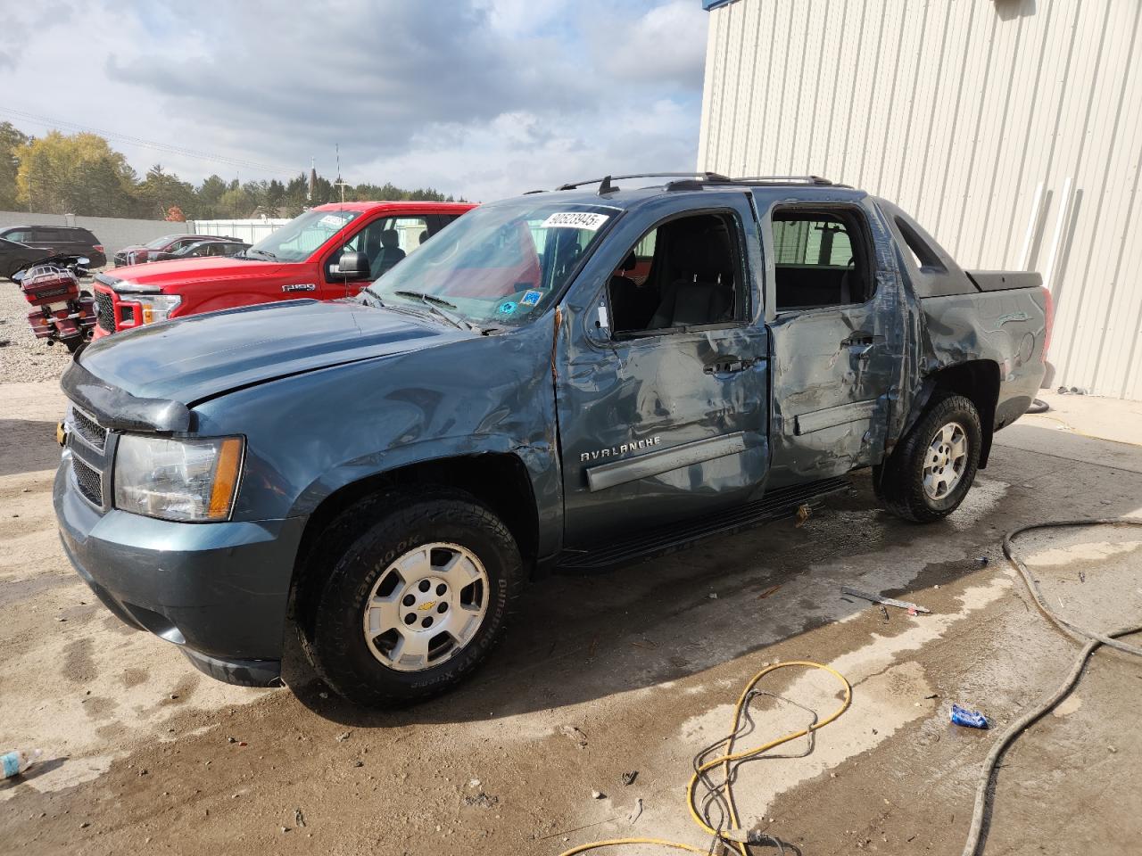 CHEVROLET AVALANCHE 2012