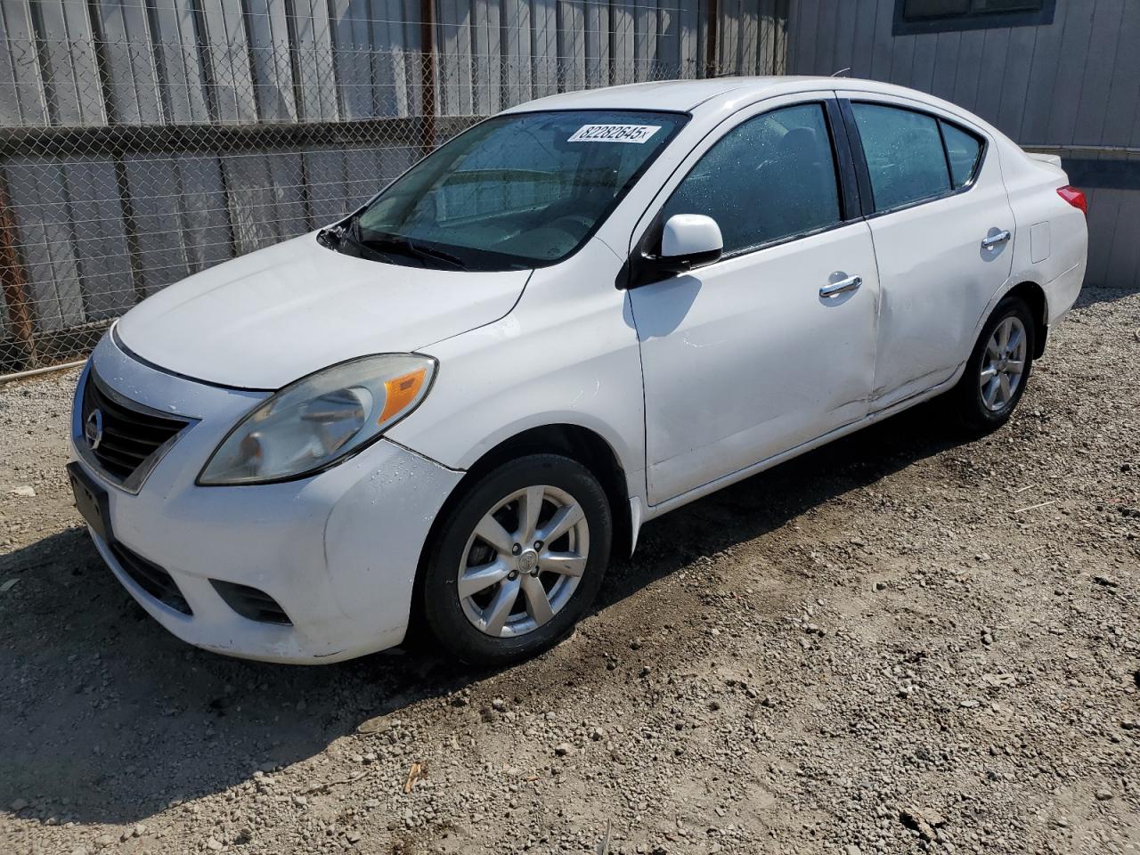NISSAN VERSA S 2014