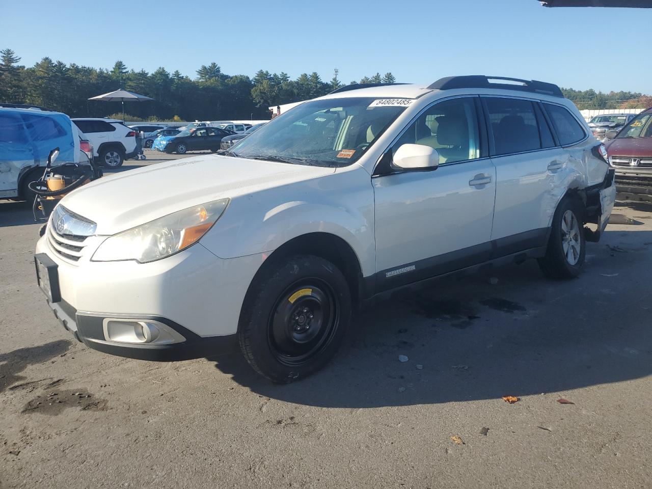 SUBARU OUTBACK 2. 2011