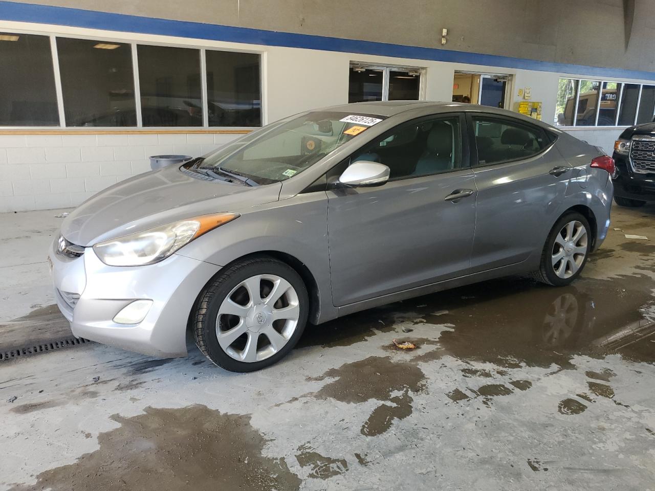 HYUNDAI ELANTRA GL 2011