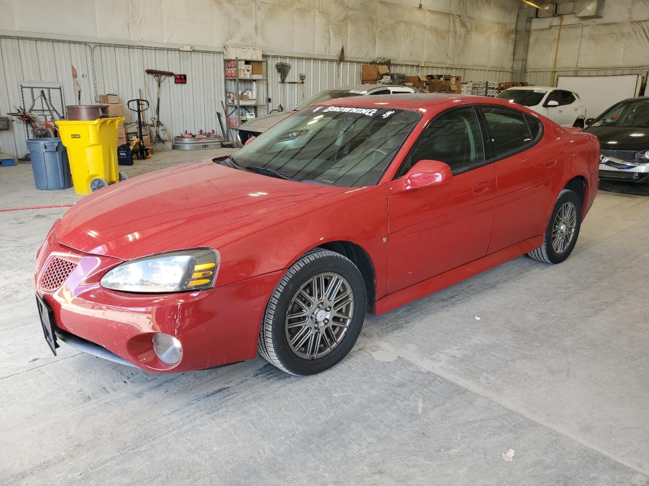 PONTIAC GRAND PRIX 2008