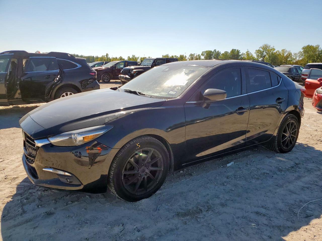 MAZDA 3 2018