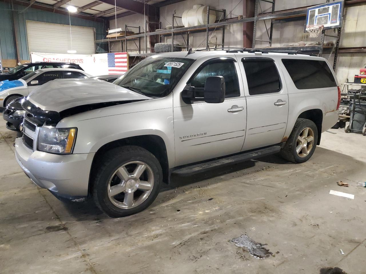 CHEVROLET SUBURBAN 2011