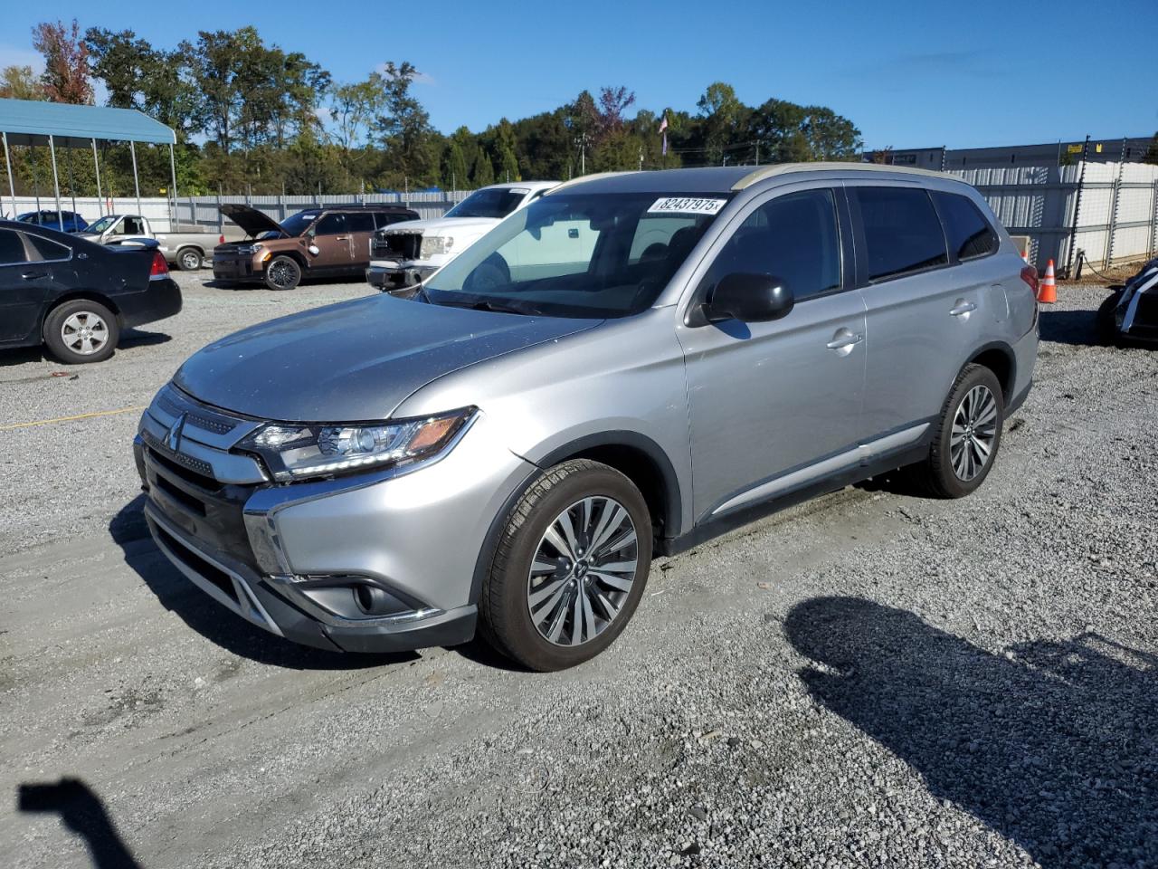 MITSUBISHI OUTLANDER ES 2019