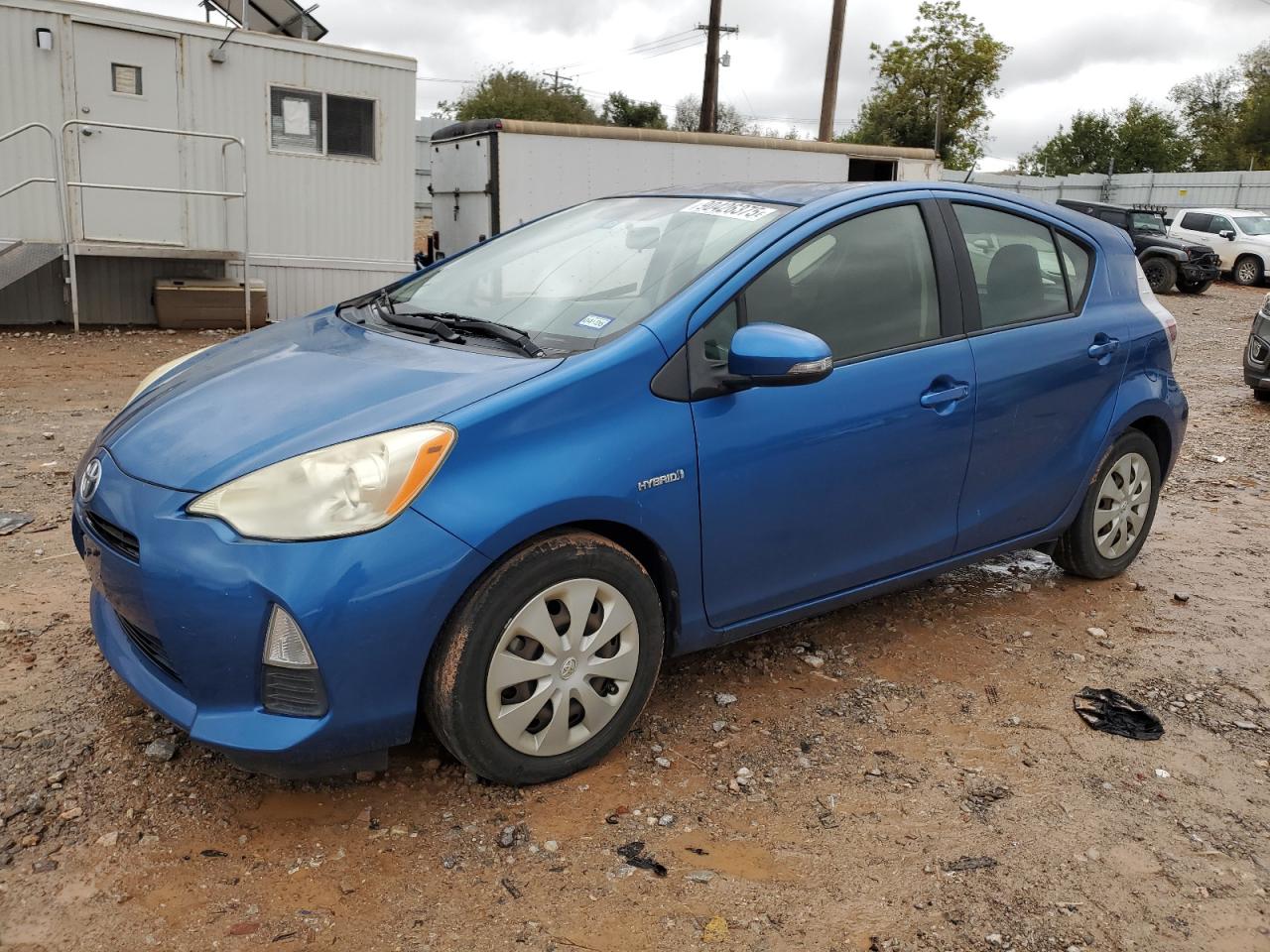 TOYOTA PRIUS C 2012