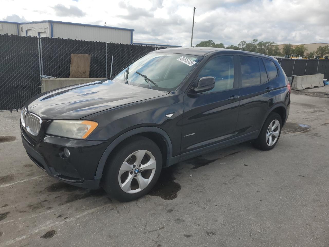 BMW X3 XDRIVE2 2011