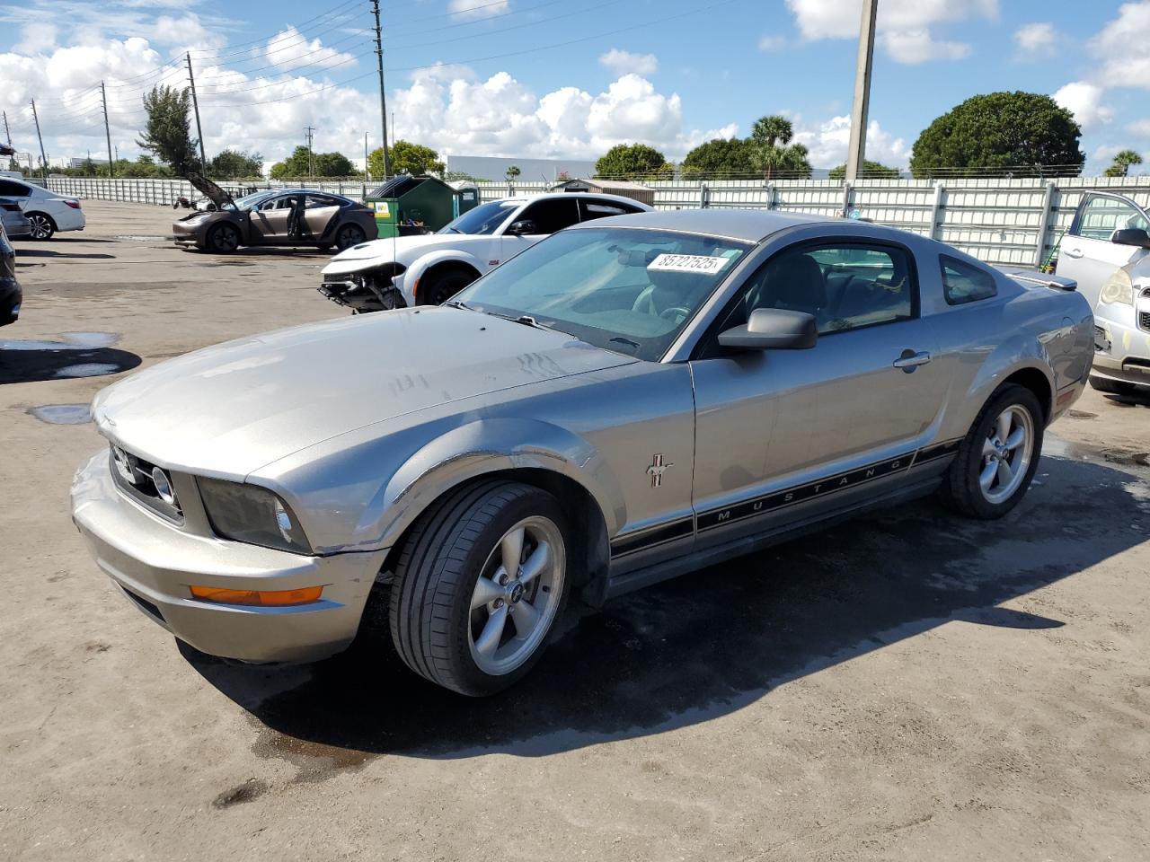 FORD MUSTANG 2008