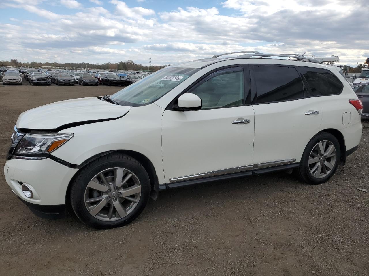 NISSAN PATHFINDER 2015