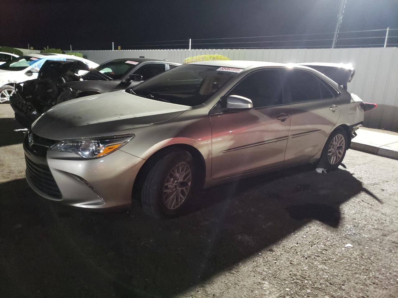 TOYOTA CAMRY LE 2017