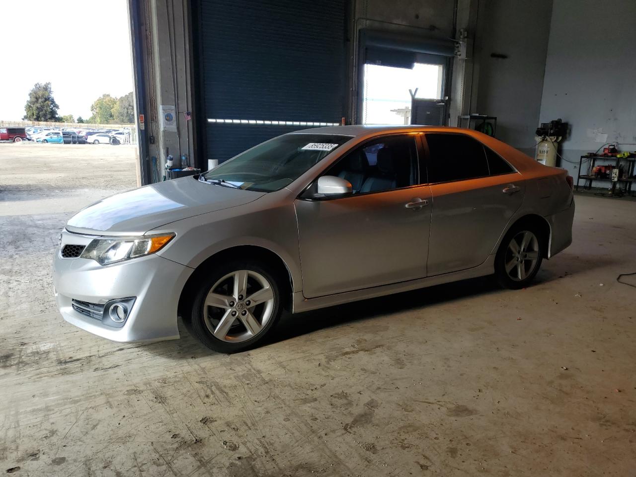 TOYOTA CAMRY BASE 2012
