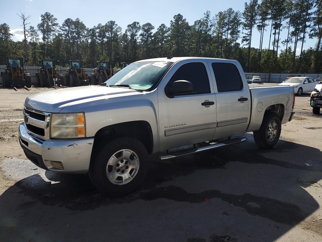 CHEVROLET SILVERADO 2011