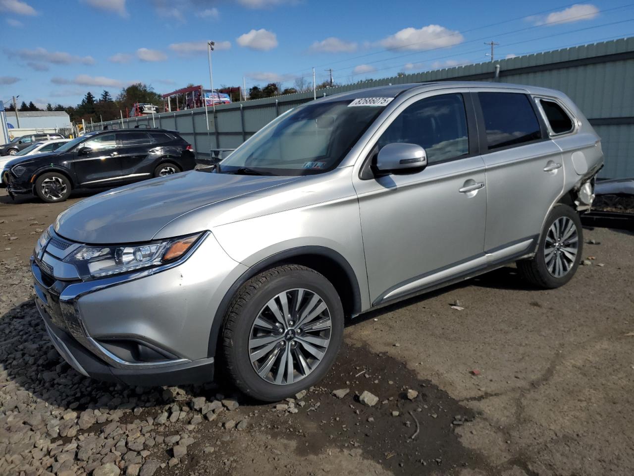 MITSUBISHI OUTLANDER SE 2020