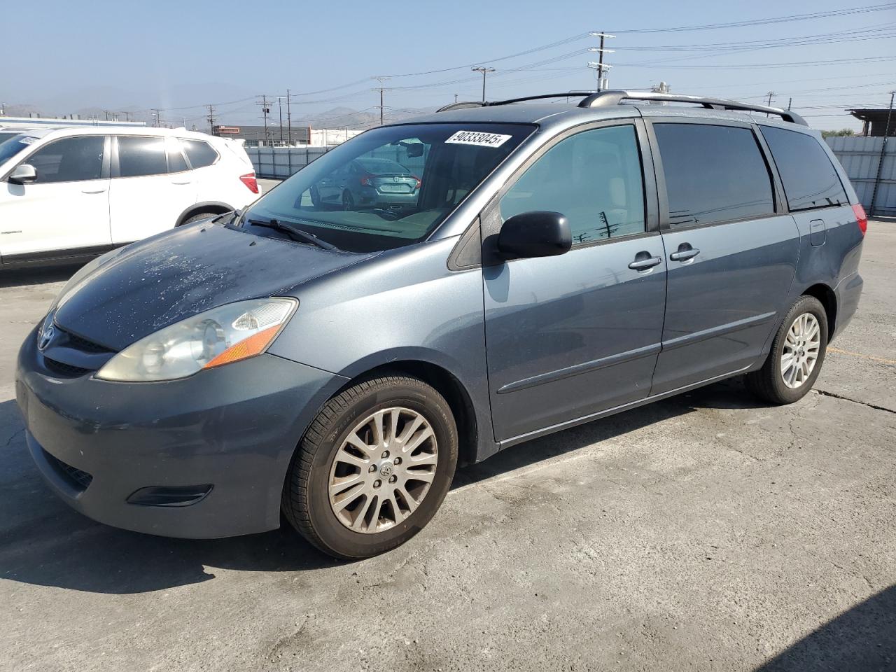 TOYOTA SIENNA CE 2009