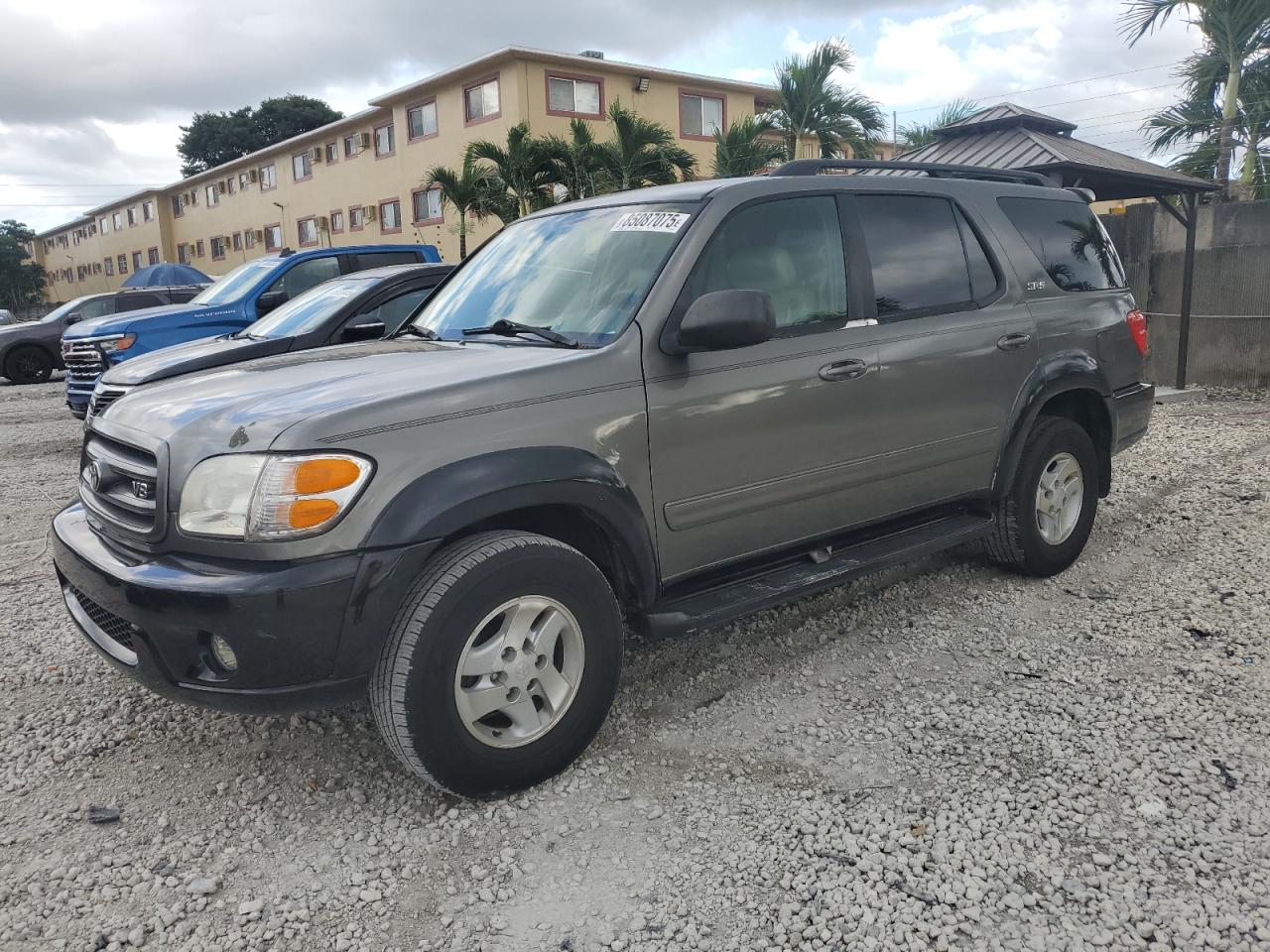 TOYOTA SEQUOIA SR 2003