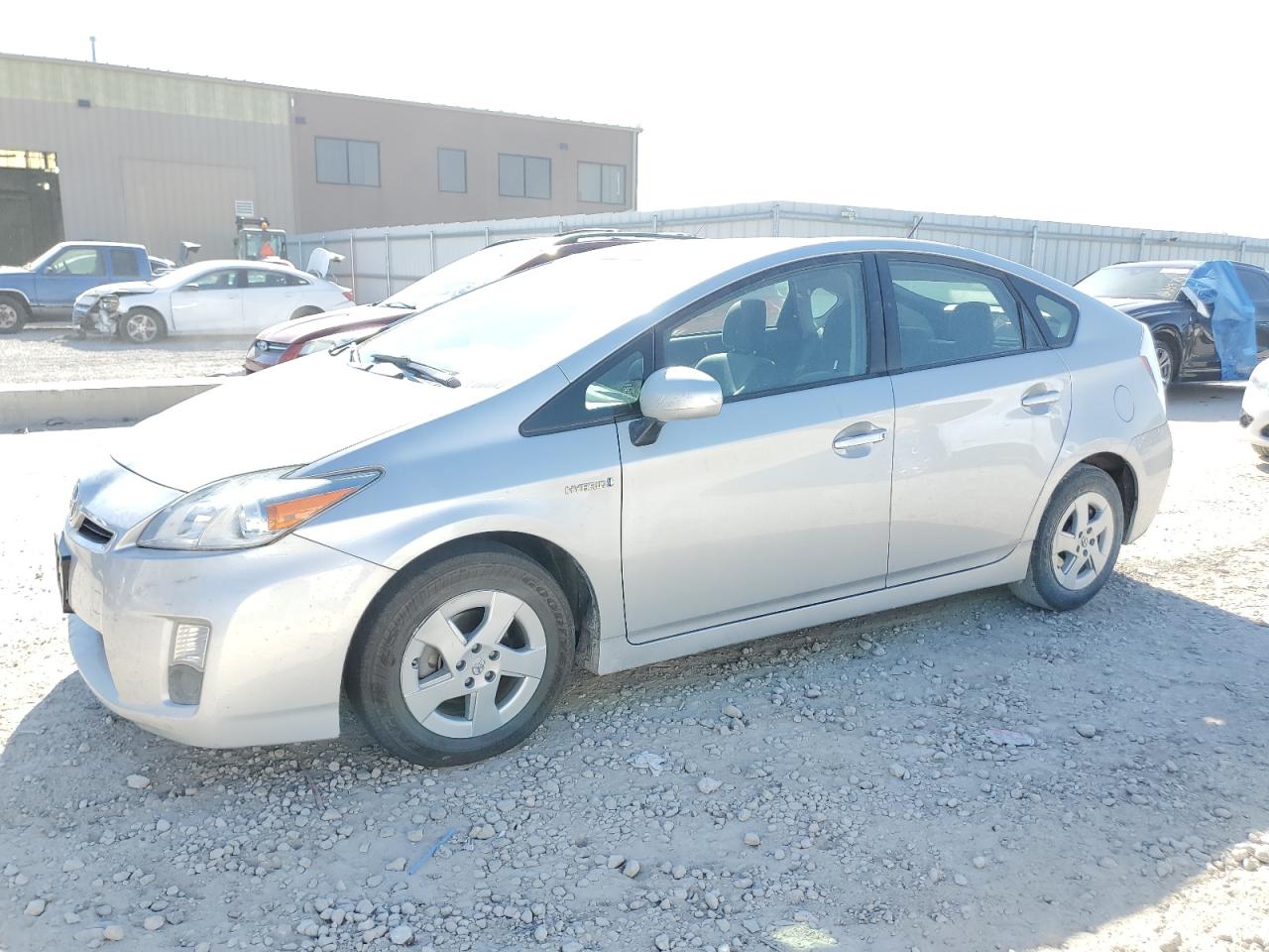 TOYOTA PRIUS 2010