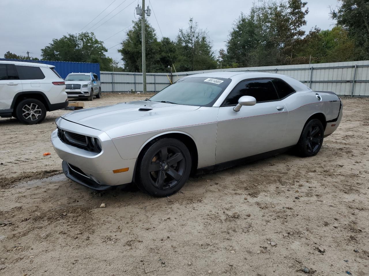 DODGE CHALLENGER 2012